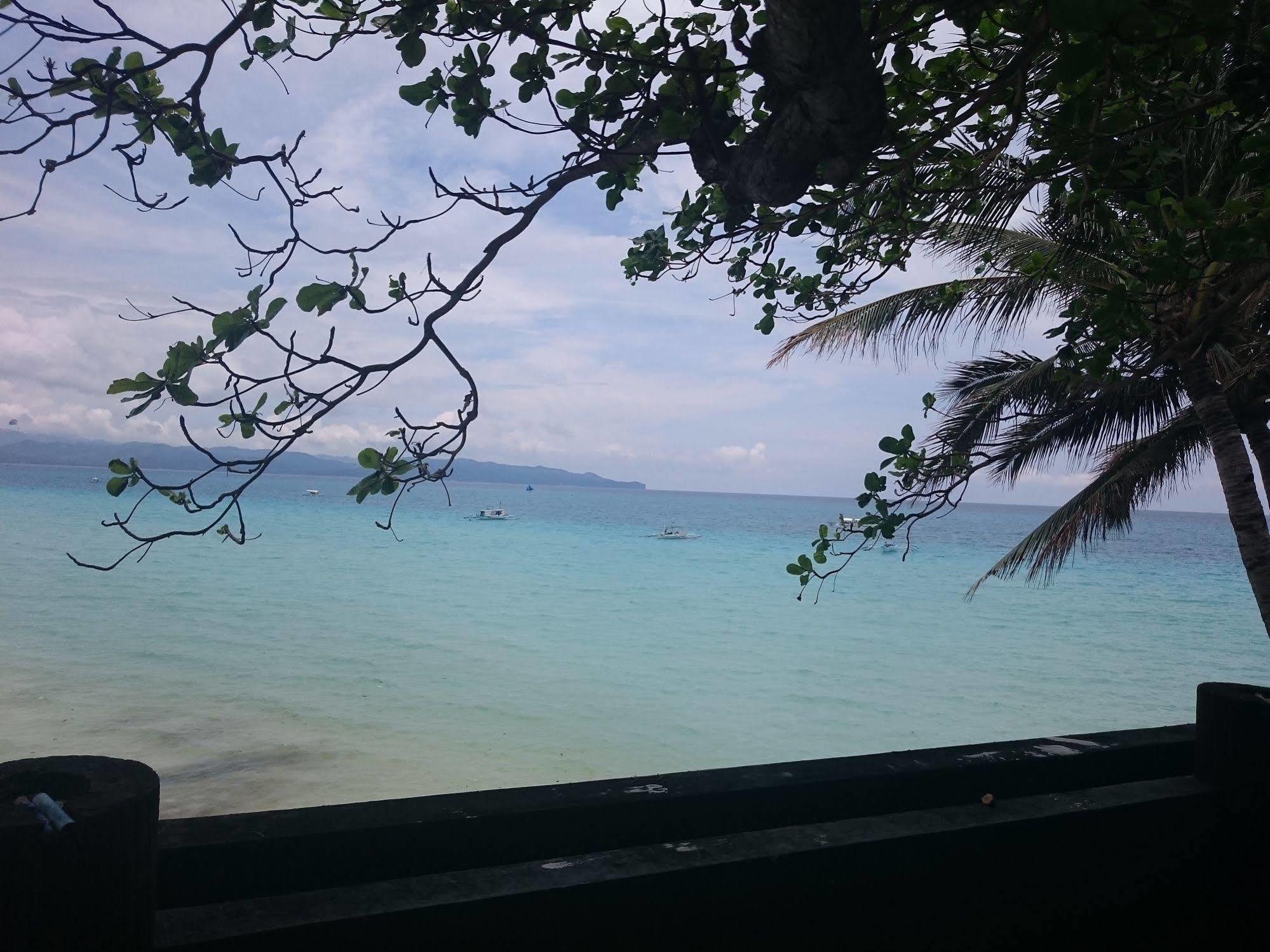 Boracay Terraces Resort Balabag  ภายนอก รูปภาพ